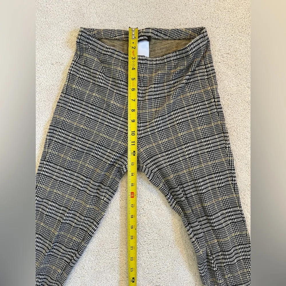 Express plaid stretchy pants with elastic waistband. Size small - Image 5
