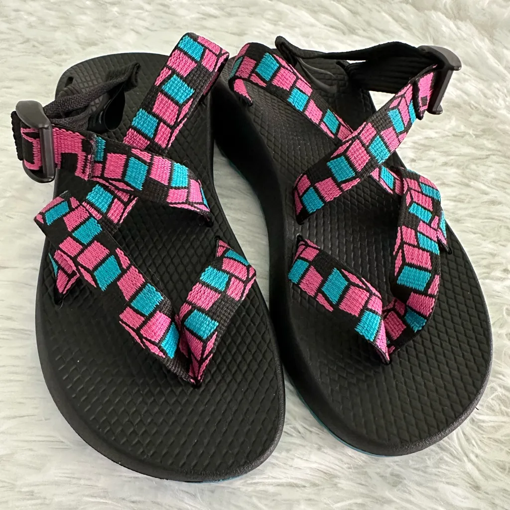 Chaco Tegu Pink Blue Textile Strappy Classic‎ Sport Sandals Women’s Size 6 - Image 2