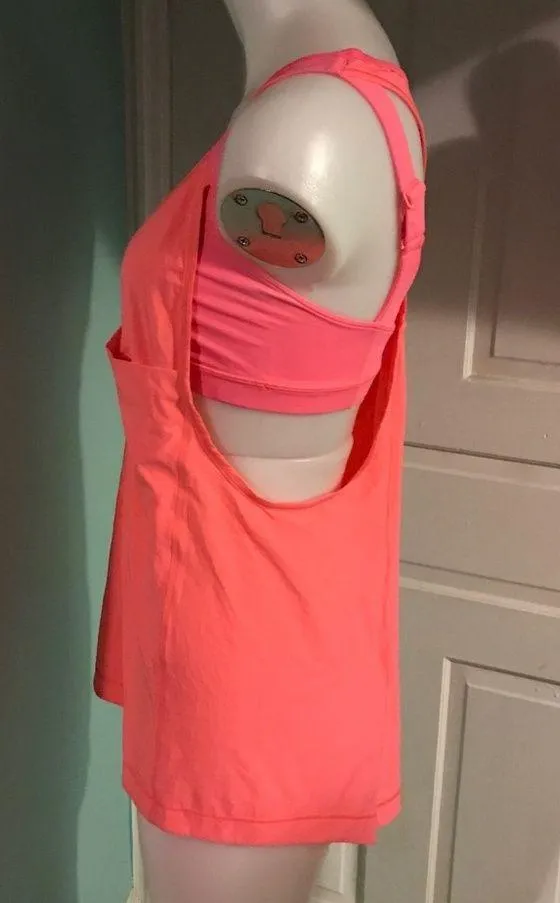 Lululemon Run For Your Money Tank Sz8 - Image 2