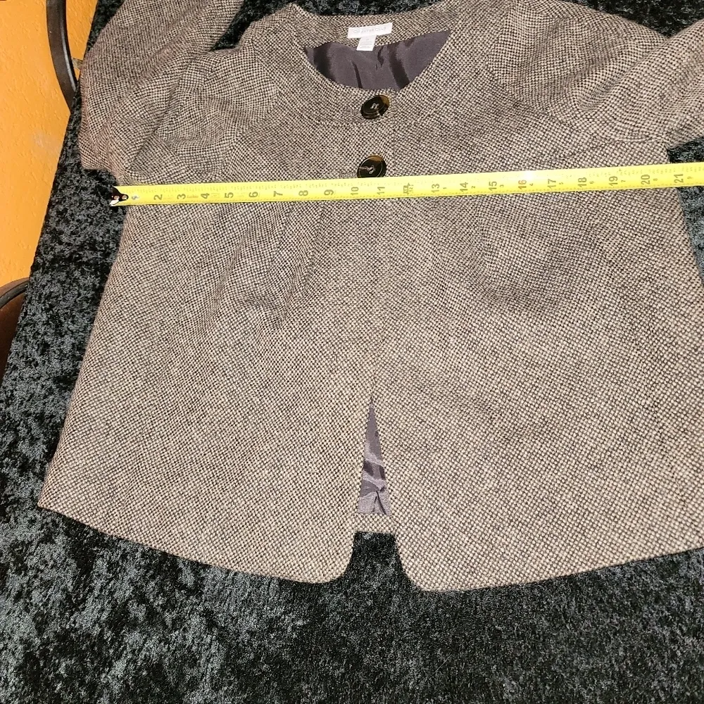 Charter Club Women's Gray Wool & Acrylic Long Sleeve Button Casual Coat Size 10 - Image 10