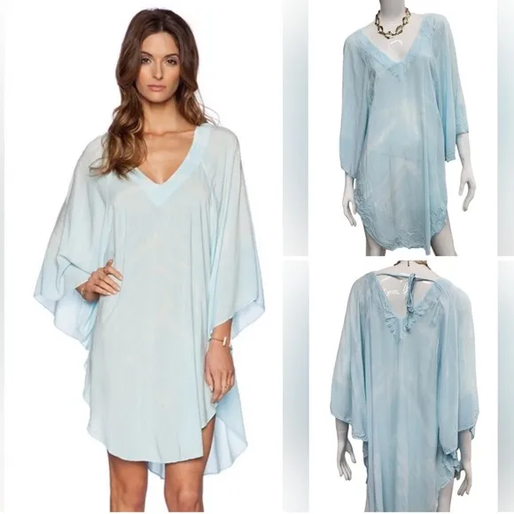 Gypsy 05 NWOT!  Deep V Caftan in Spa Blue & Sand - Image 2