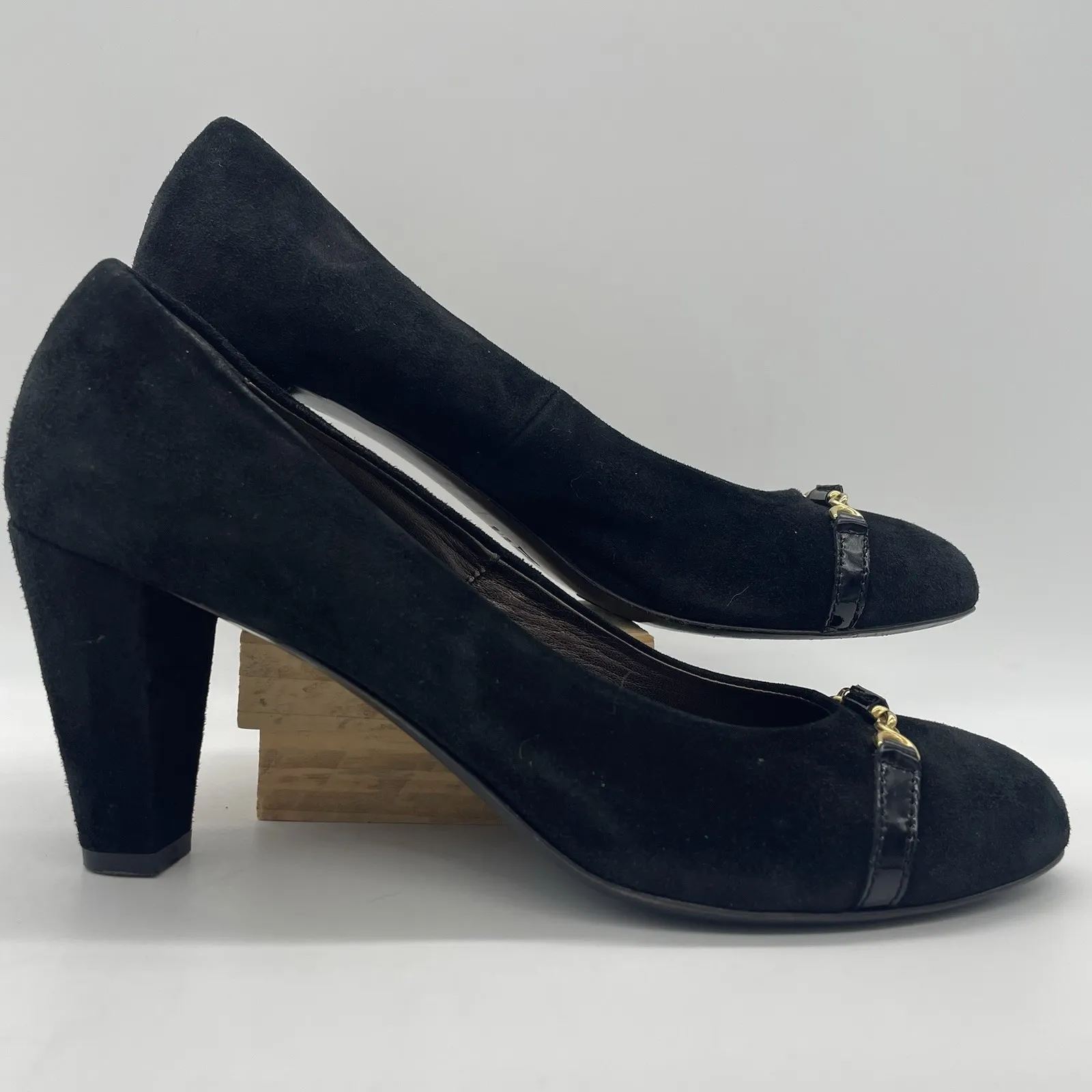 AGL Attilio Giusti Leombruni Womens 40 (US 9.5) Pumps Heels Black Suede Horsebit - Image 2