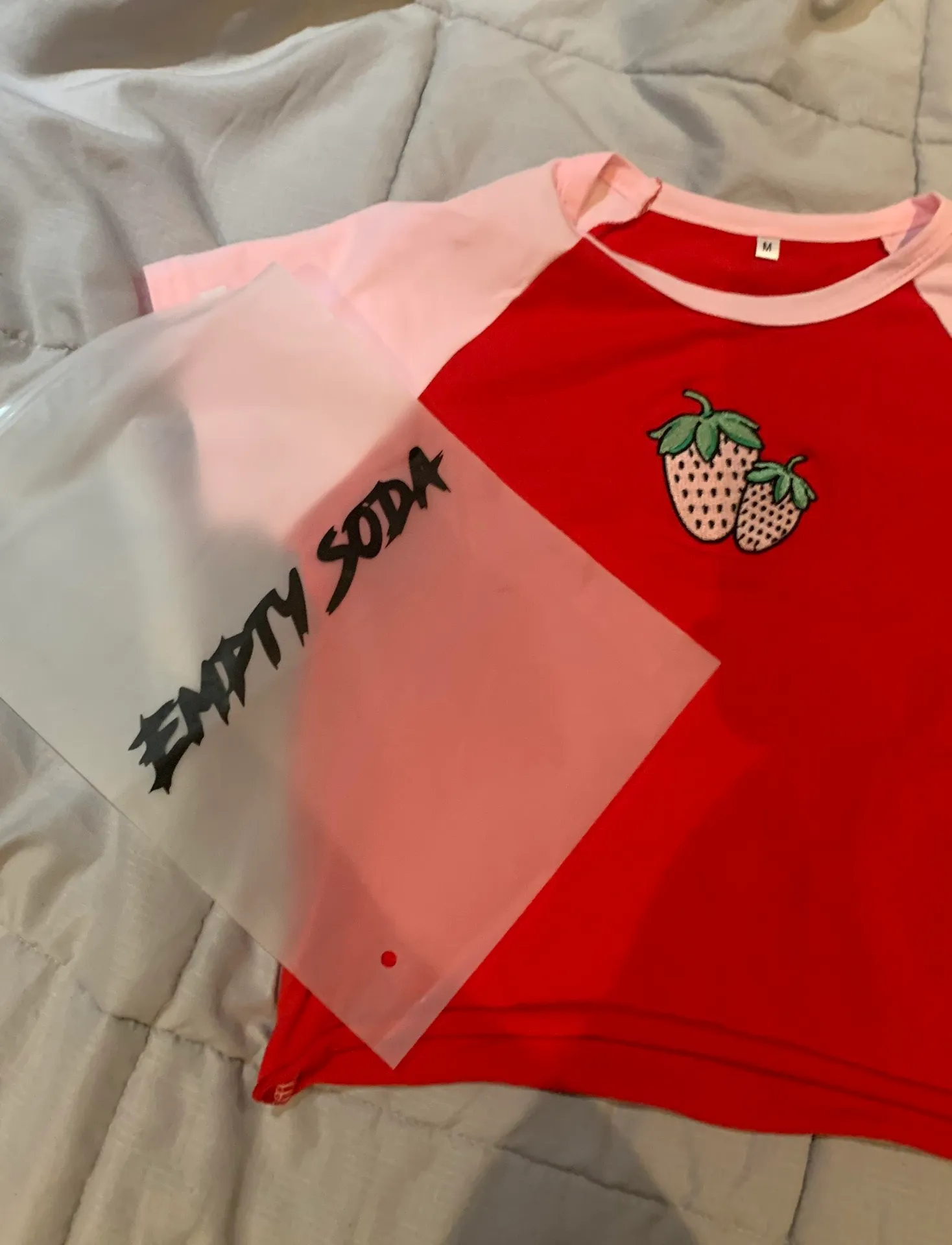 Empty Soda Strawberry Baby Tee🍓🍓 - Image 4