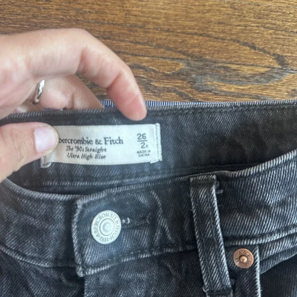 Abercrombie & Fitch Womens 90s Straight Ultra Hight Rise Denim Size 26 2R G0786 - Image 10
