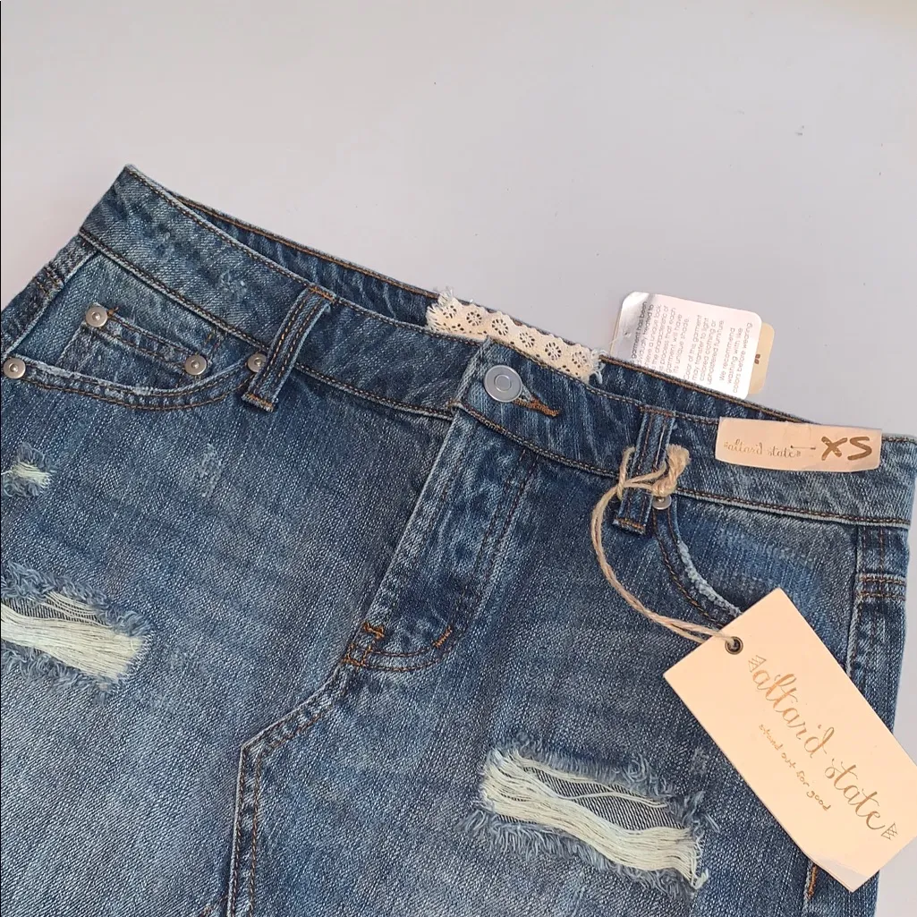 Altard State Distressed Denim Mini Cut Off Skirt Glendora Wash XS Cowgirl Jean - Image 2