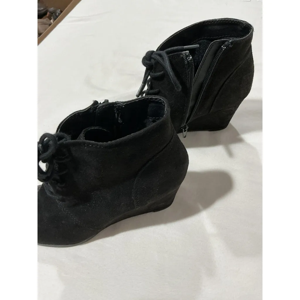 Womans American Ara - Image 3