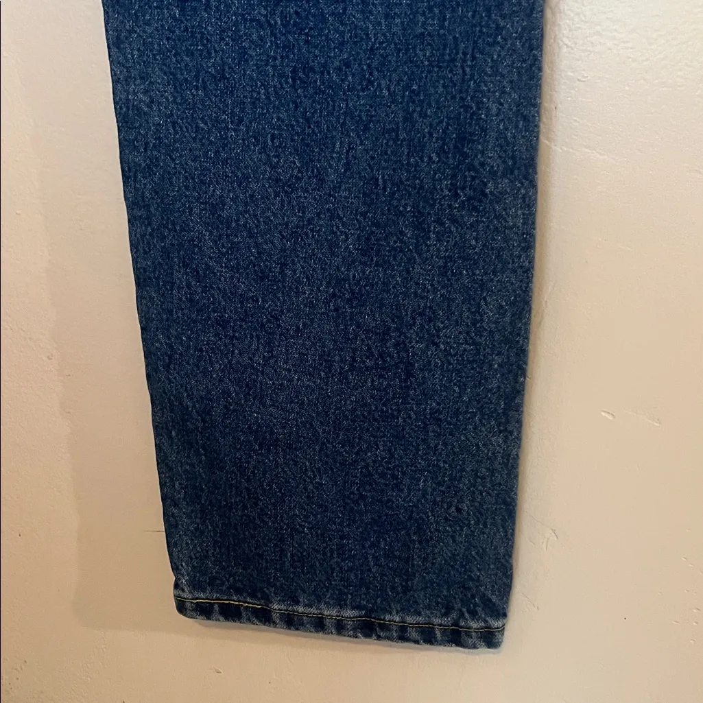 Wrangler Relaxed Fit Blue Jeans - Image 5