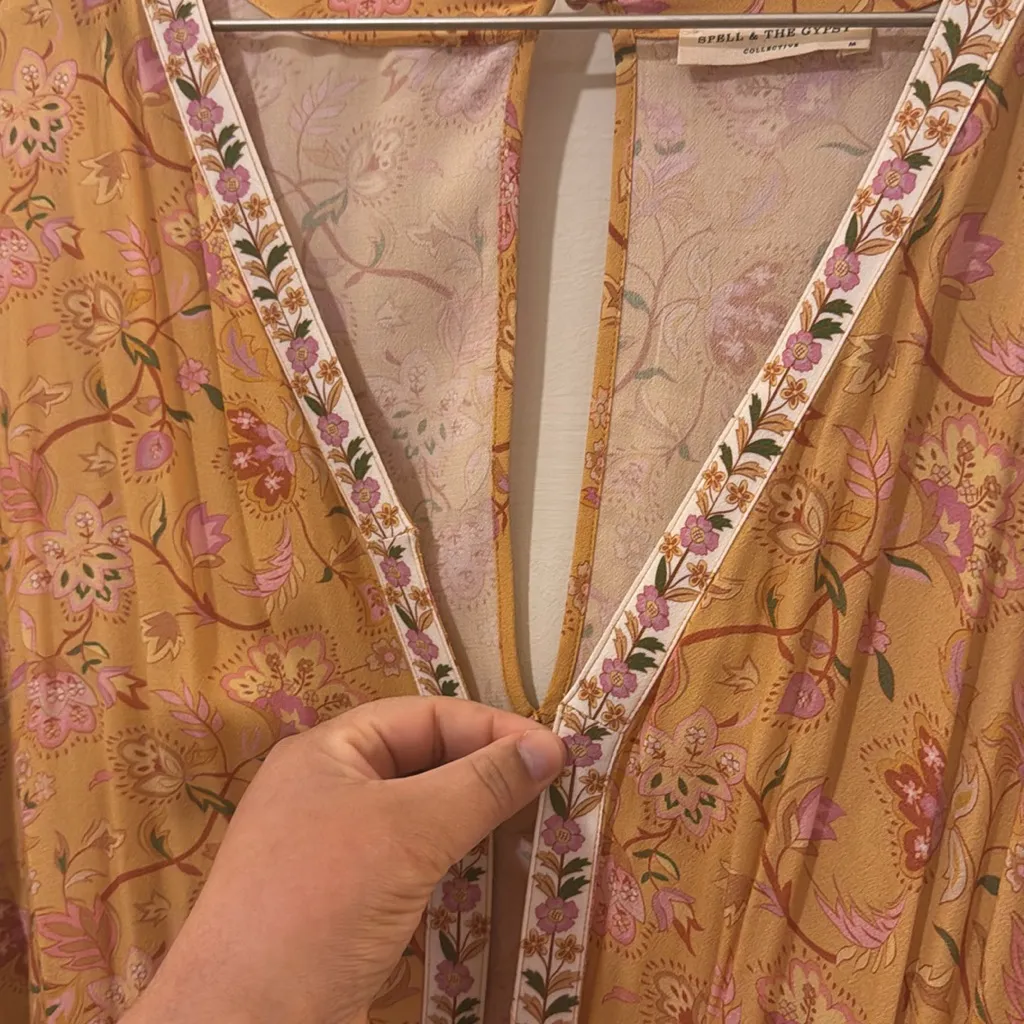 Spell and the Gypsy Portobello Road Robe Size M - Image 10