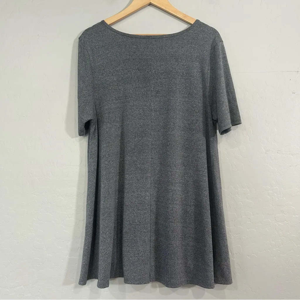 LuLaRoe Perfect Tee – Heather Gray – Size XL Plus Size Solid Color Top Blouse - Image 5