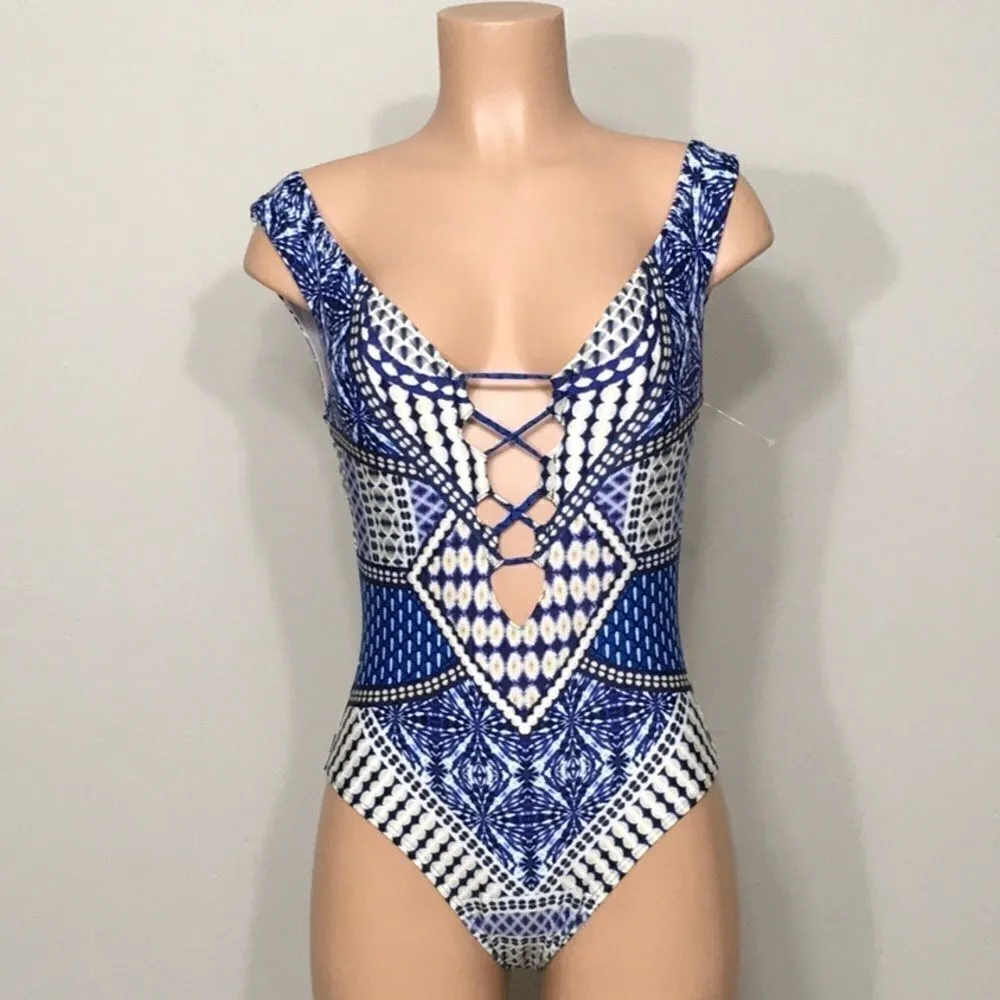 Kenneth Cole blue tummy control Plunge swimsuit - Image 5