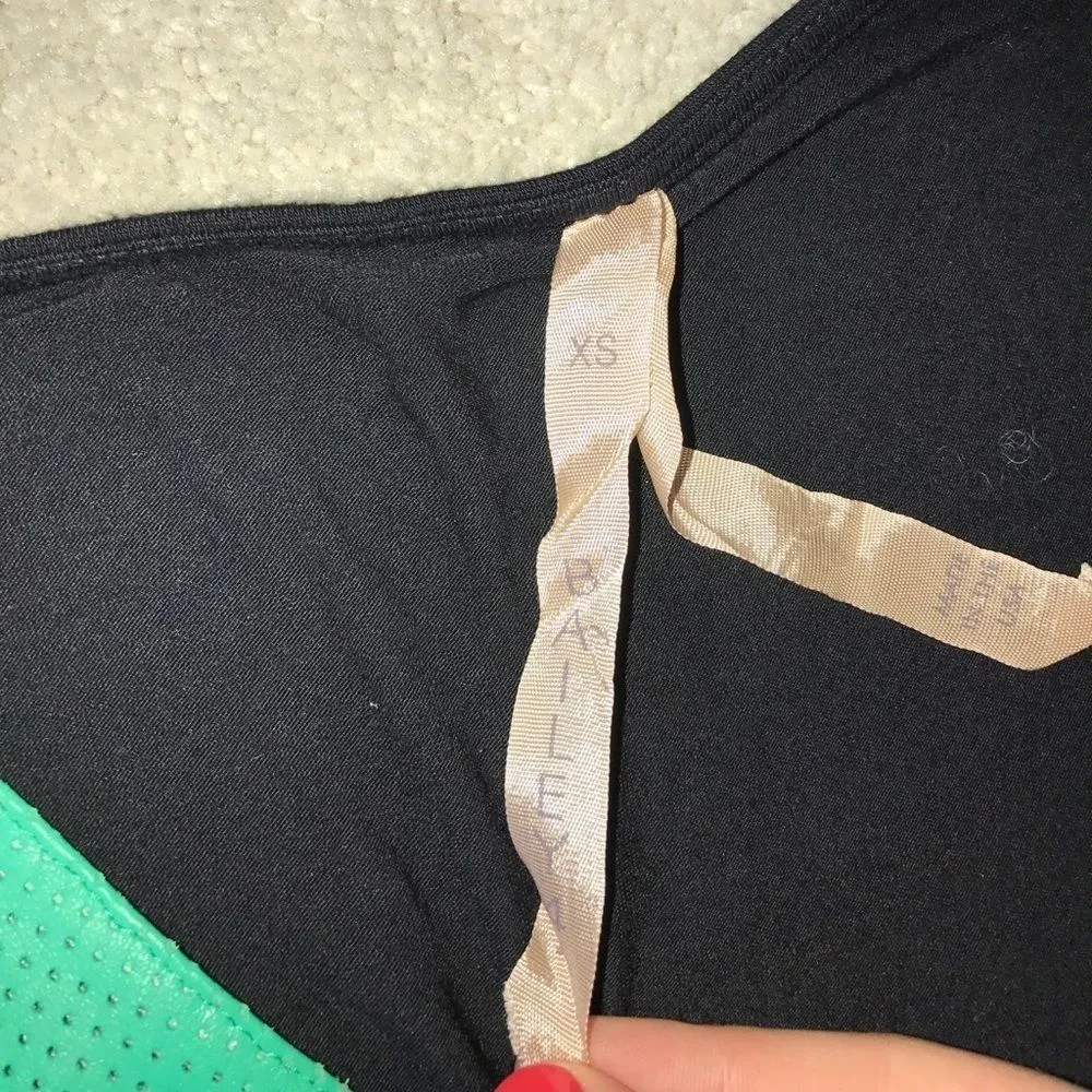 Green Tank Top size XS! In great condition - Image 3