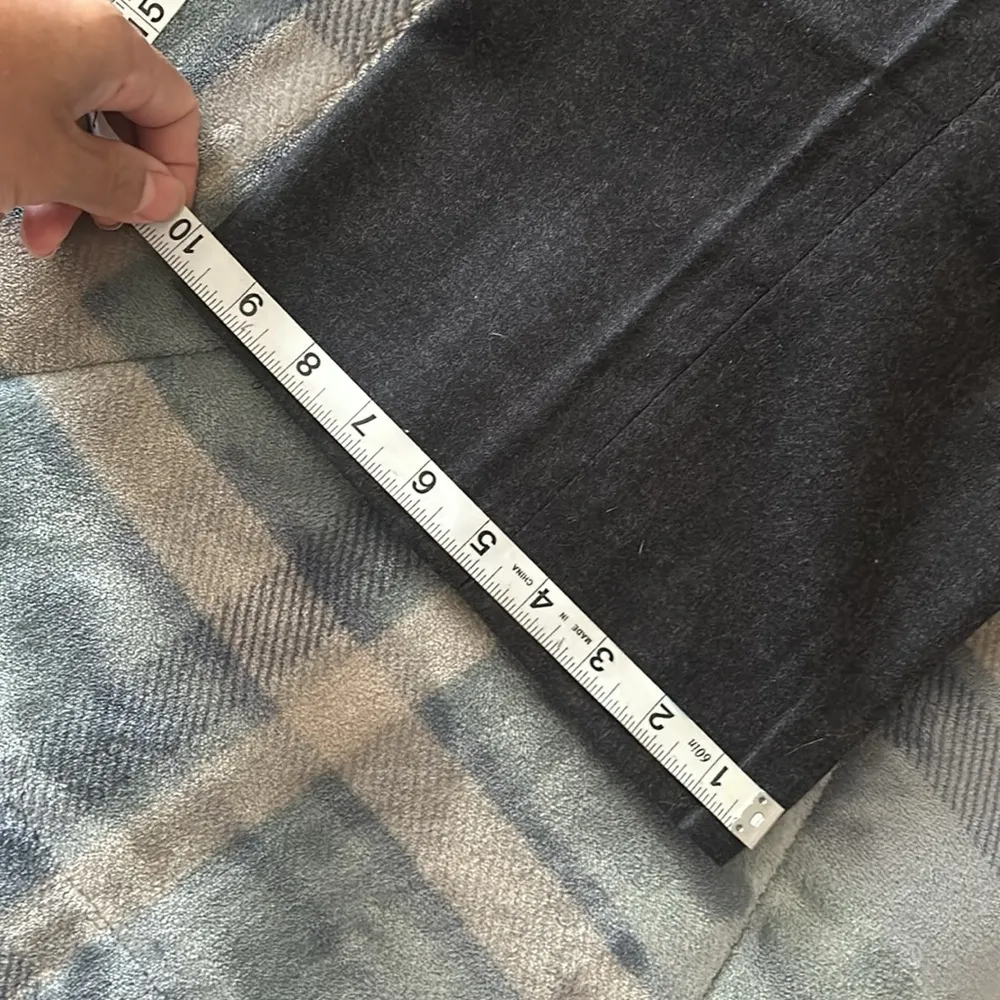 Valentino Dress pants gray wool cashmere made in Italy size 10 - Image 10