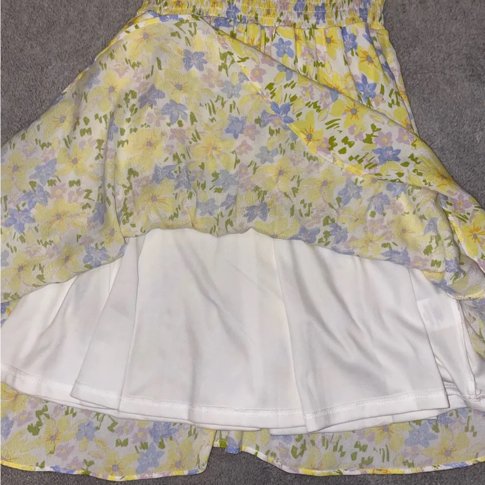 Gianni Bini Fit & Flare Floral Dress size small - Image 7