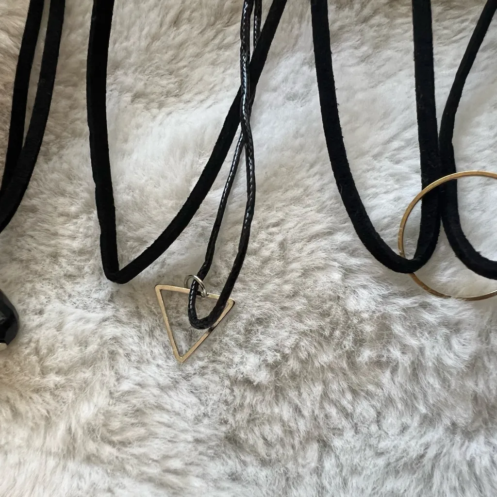 ⭐ 4 Piece Black Choker - Image 3