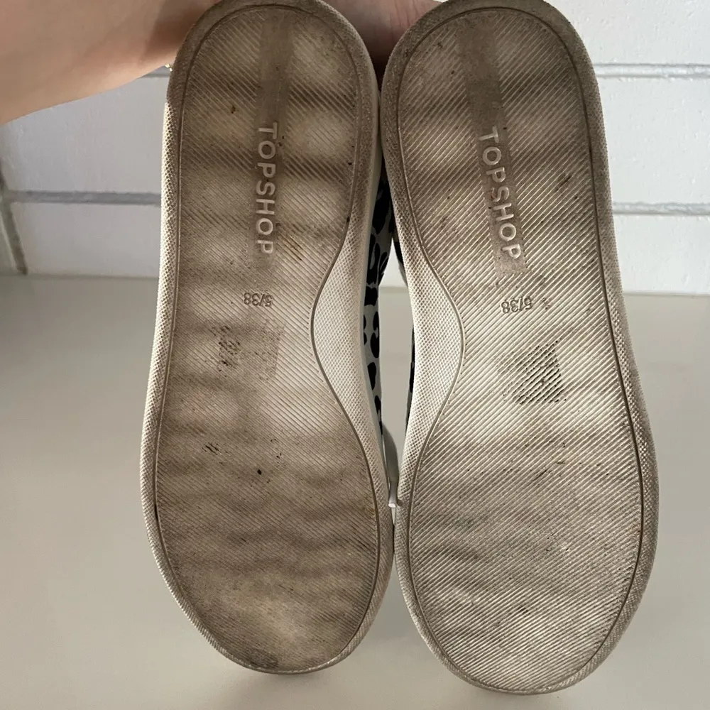 Leopard Print Sneaker - Image 8