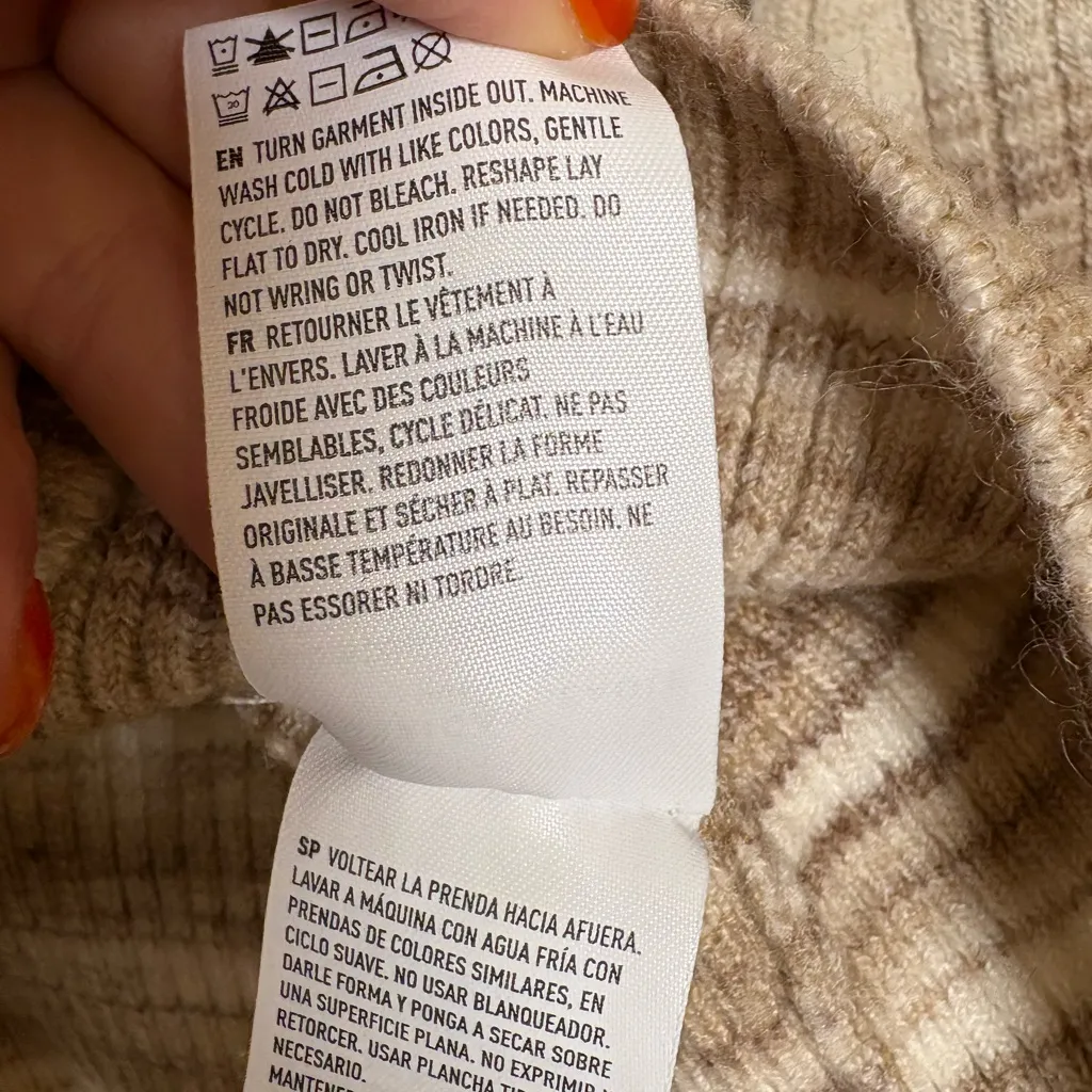 American Eagle Brown Ombre Ribbed Wrap Knit Top Soft Girl Cozy Minimalist L - Image 7