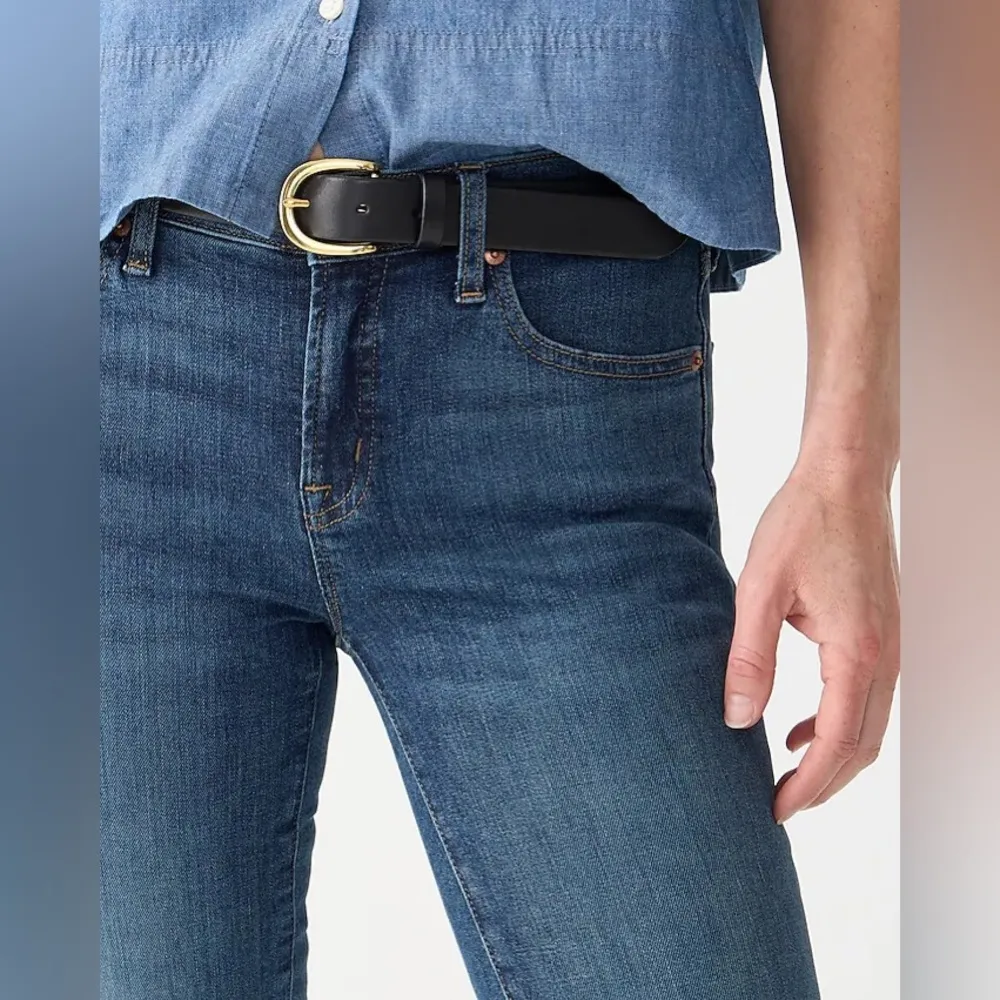 NWT  Factory Essential Straight Jean in All-day Stretch / Size 26 - Image 3