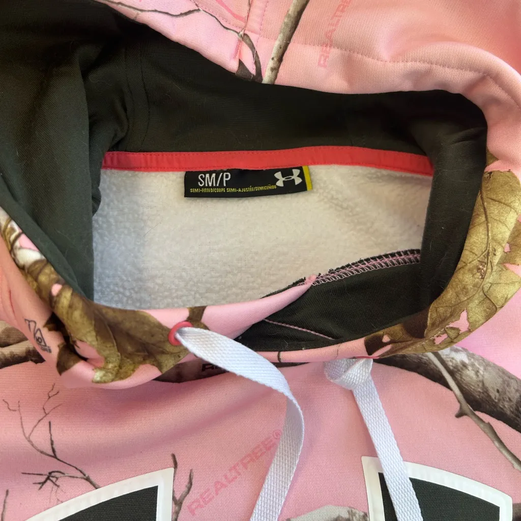 Under Armour RealTree Camo Hunting Pink Hoodie Sweatshirt Size Small Women’s - Image 3
