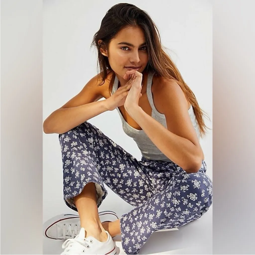 Free People Rolla’s Original High Rise Straight Elderflower Floral Jeans - Image 3