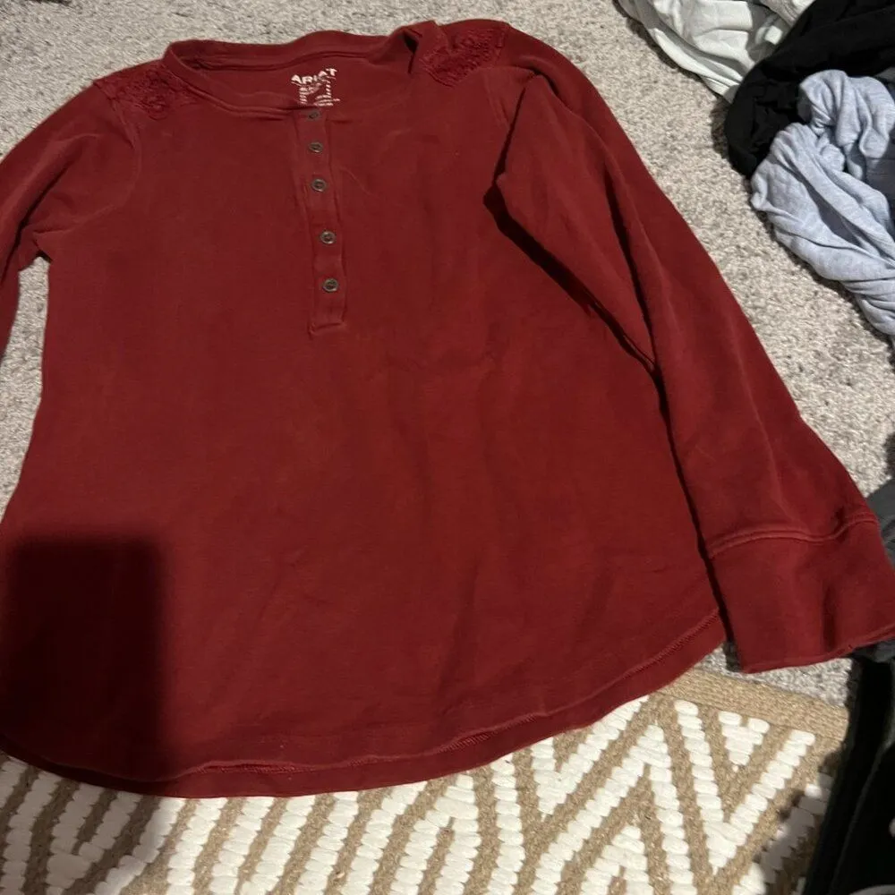 Ariat medium thermal long sleeve top - Image 4