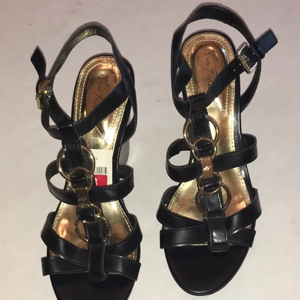 Marc Fisher platform shoes - Image 4