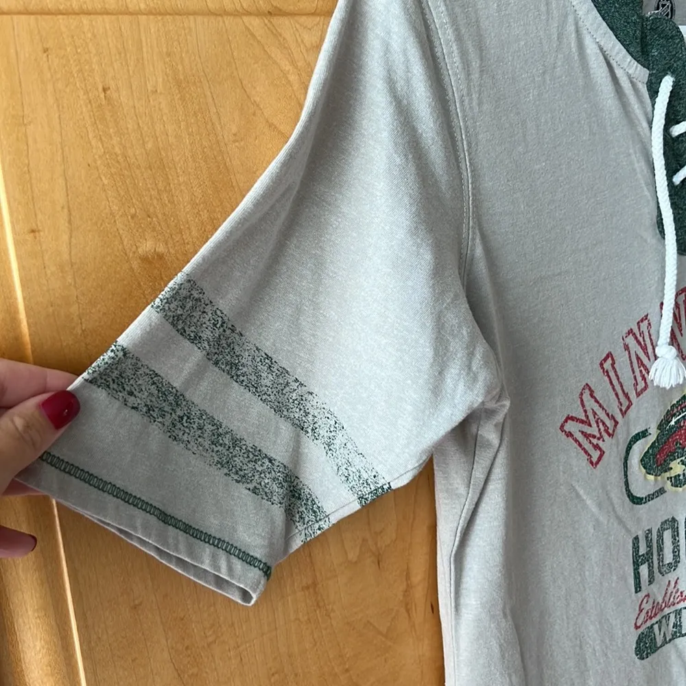 MN WILD Hockey Short Sleeve Top Size M - Image 4