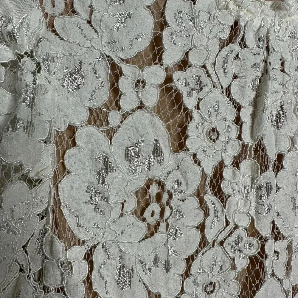 WAYF Lace Emma Midi Dress Size Medium - Image 7