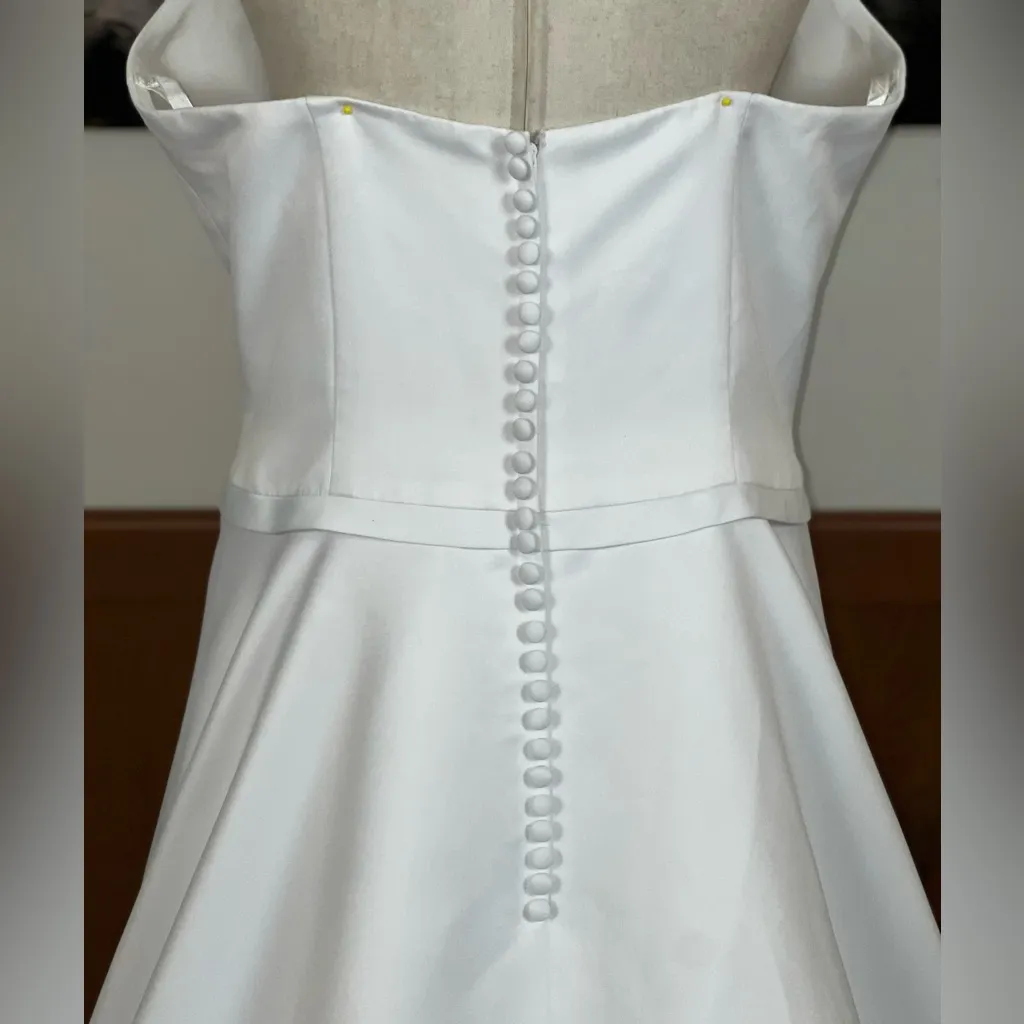 Elegant *New* Vintage Y2K St. Tropez Wedding Gown! - Image 8