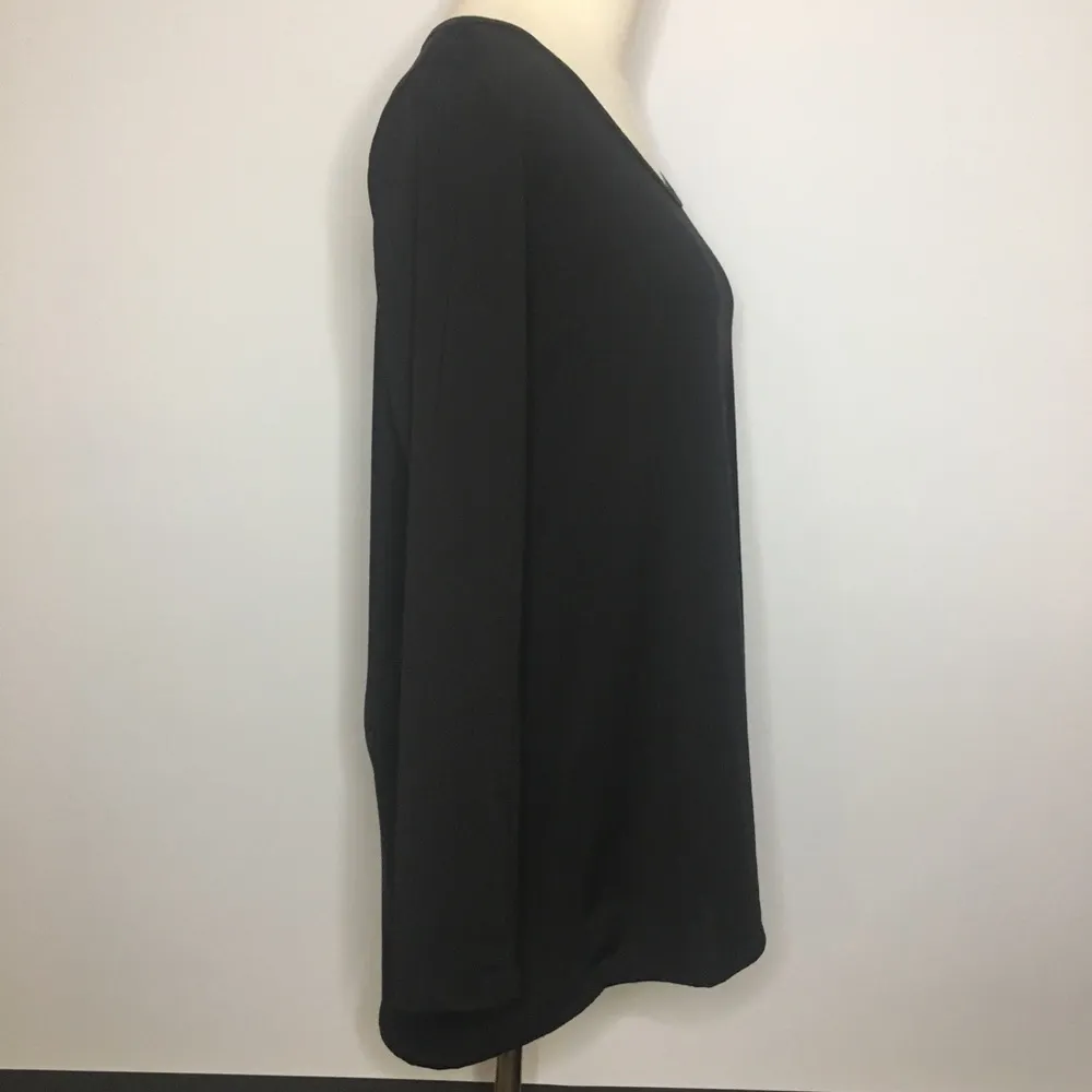 LULAROE Lynnae Solid Black Long Sleeve Shirt Small - Image 3