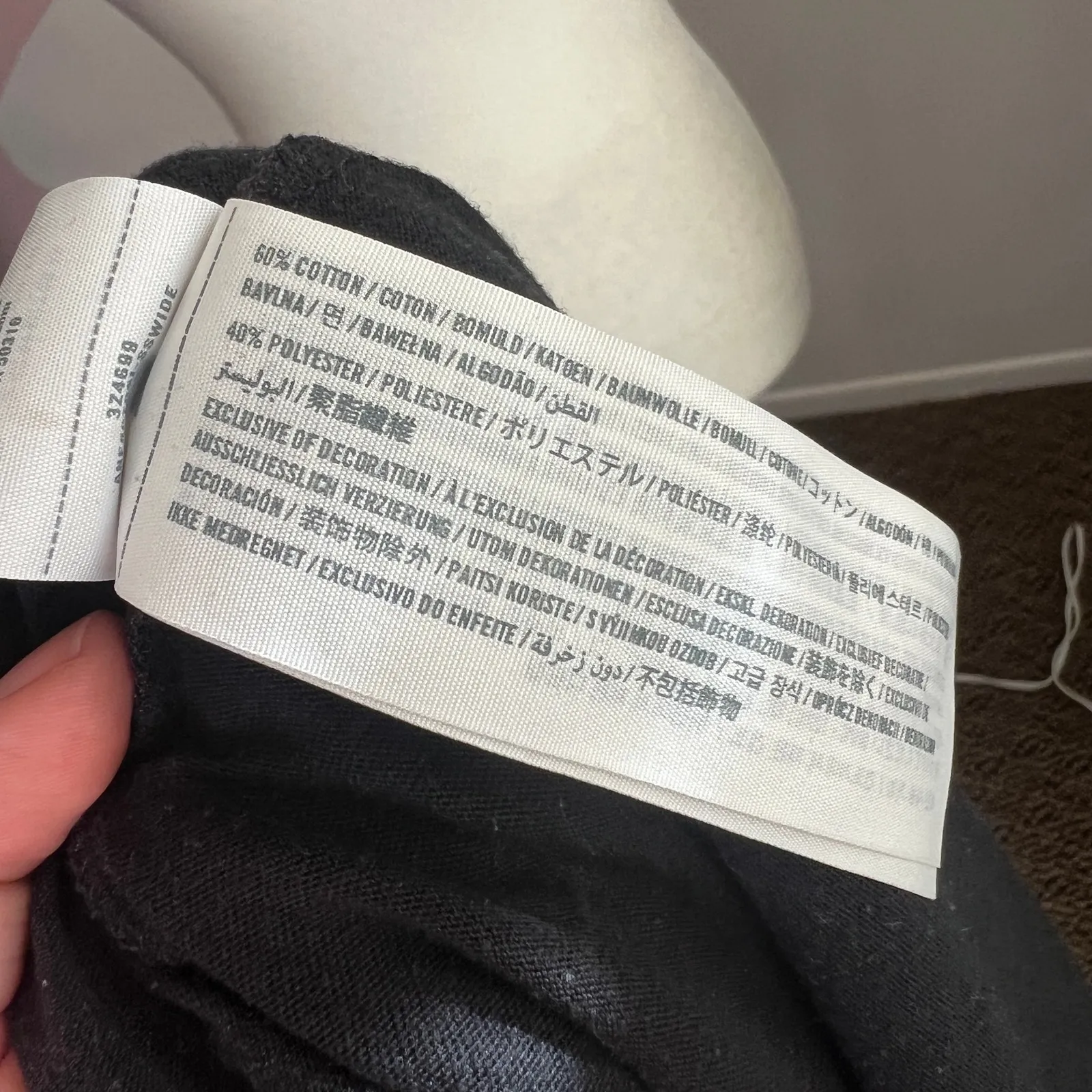 Y2K Hollister Black Graphic T Shirt Top 2000s‎ Indie Sleaze Preppy Grunge Small - Image 4