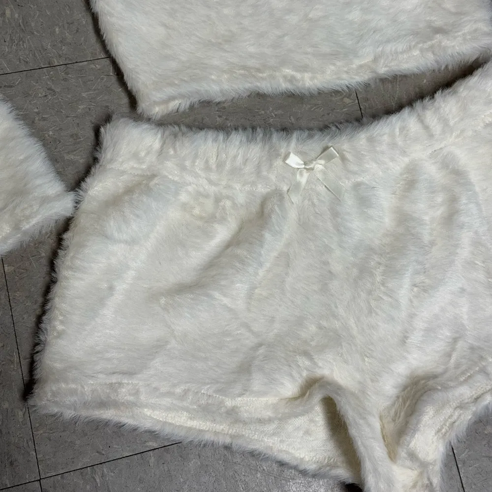 YITTY  Lounge Set - Image 3