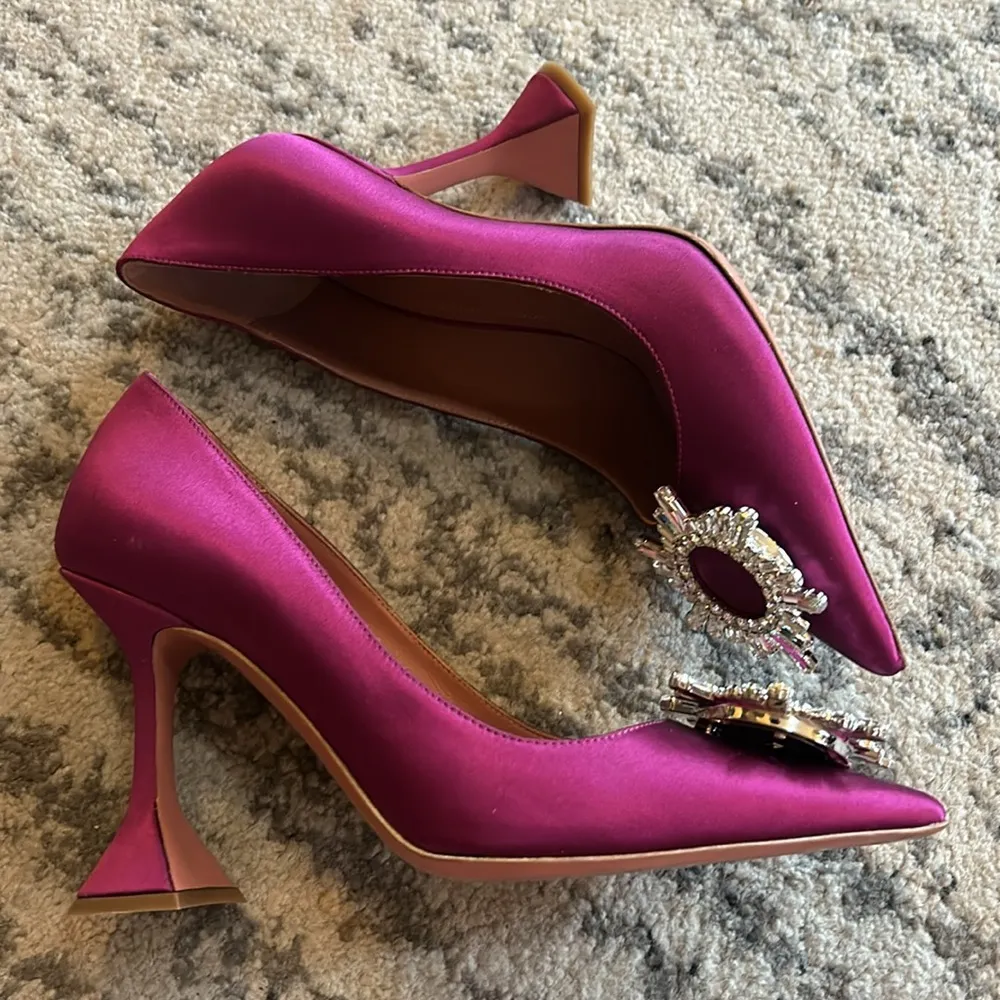 Amina Muaddi  Begum Brooch Pointed Toe Satin Pumps size 37 - Image 4