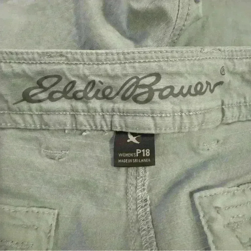 Women’s Eddie Bauer Shorts - Image 3