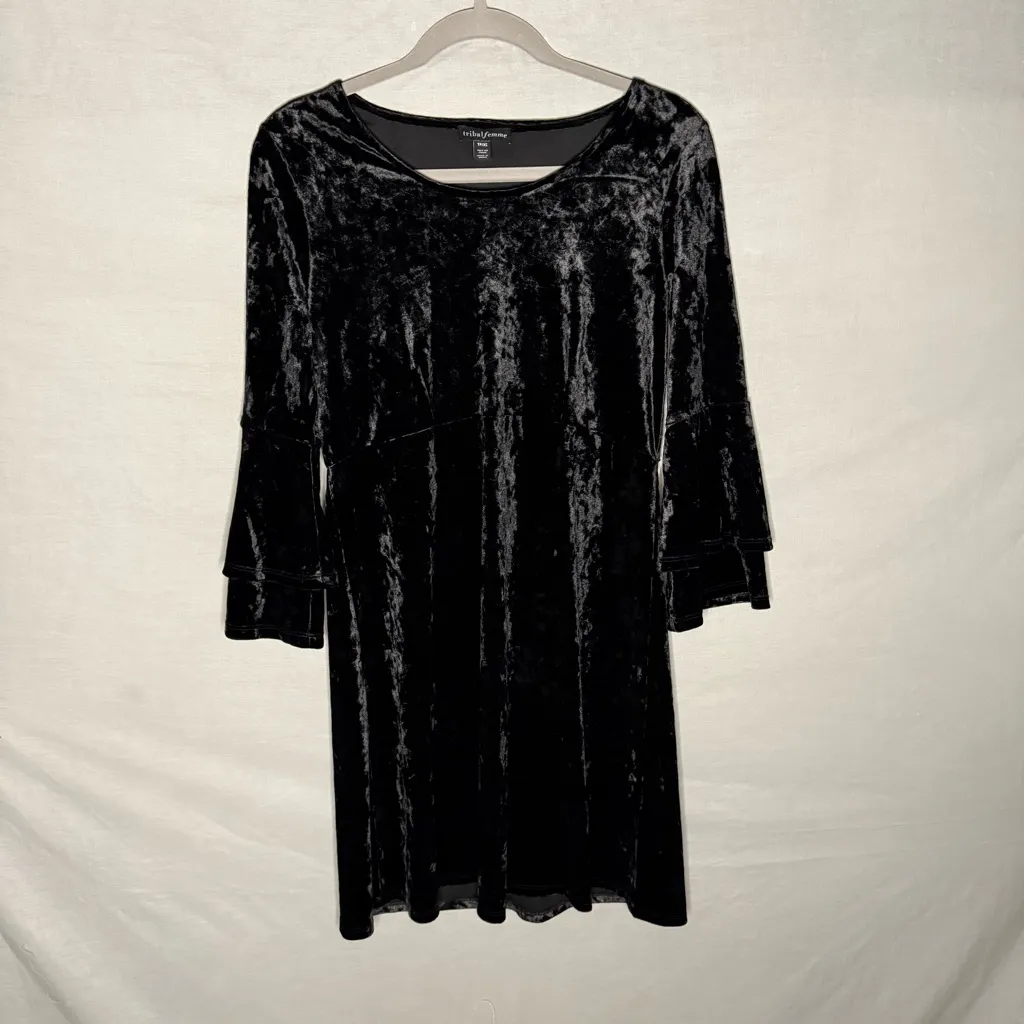 Tribal Femme Dress Womens XS Velvet‎ Mini Whimsigoth Goth Witchy Bell Sleeve Black - Image 2