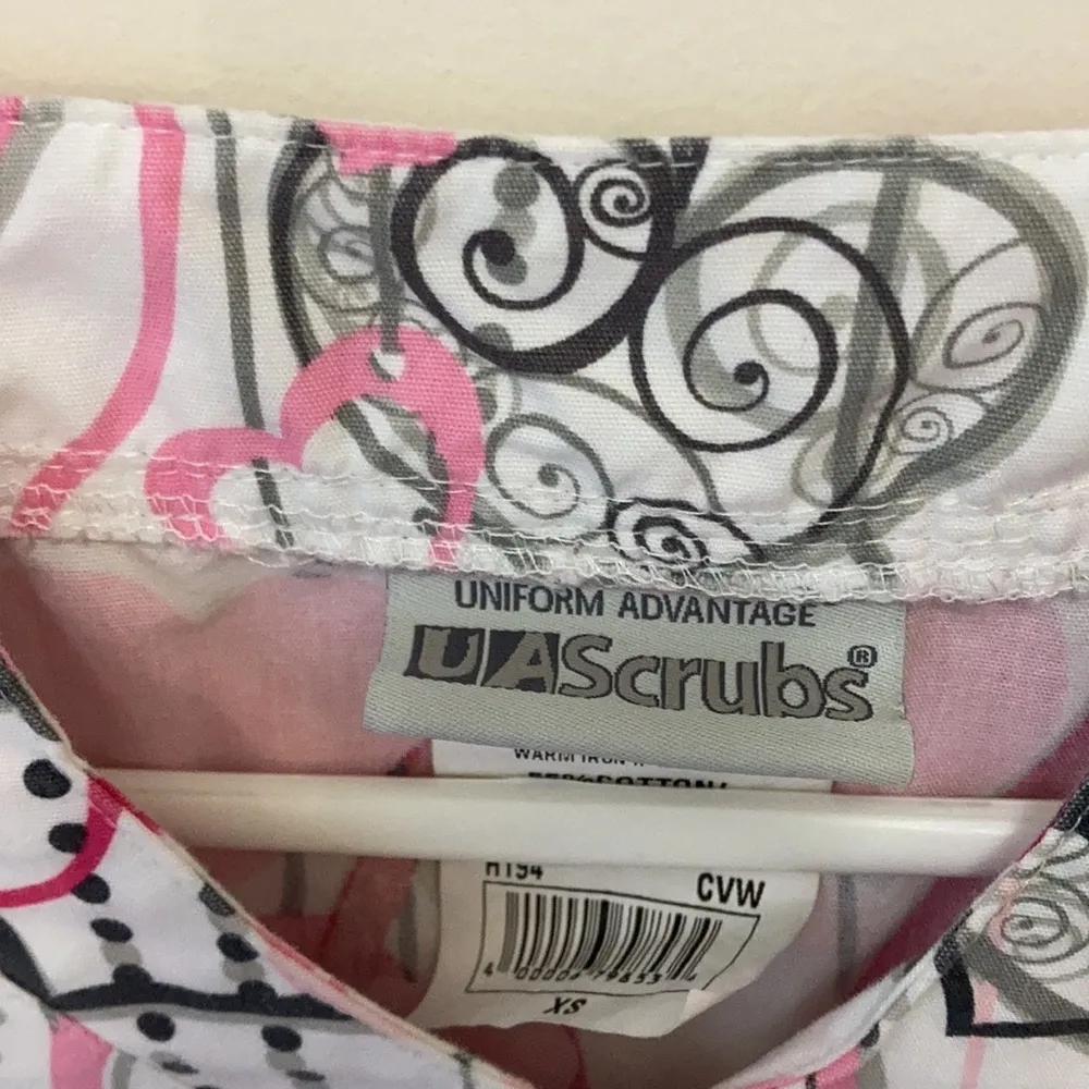 Uniform Advantage  Women’s Scrub Top Size XS - Image 2