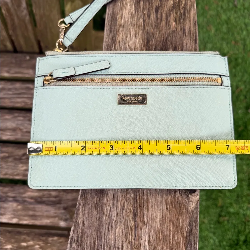 Kate Spade Newbury Lane Mint Seafoam Green Leather Wristlet Wallet Card Holder H - Image 3
