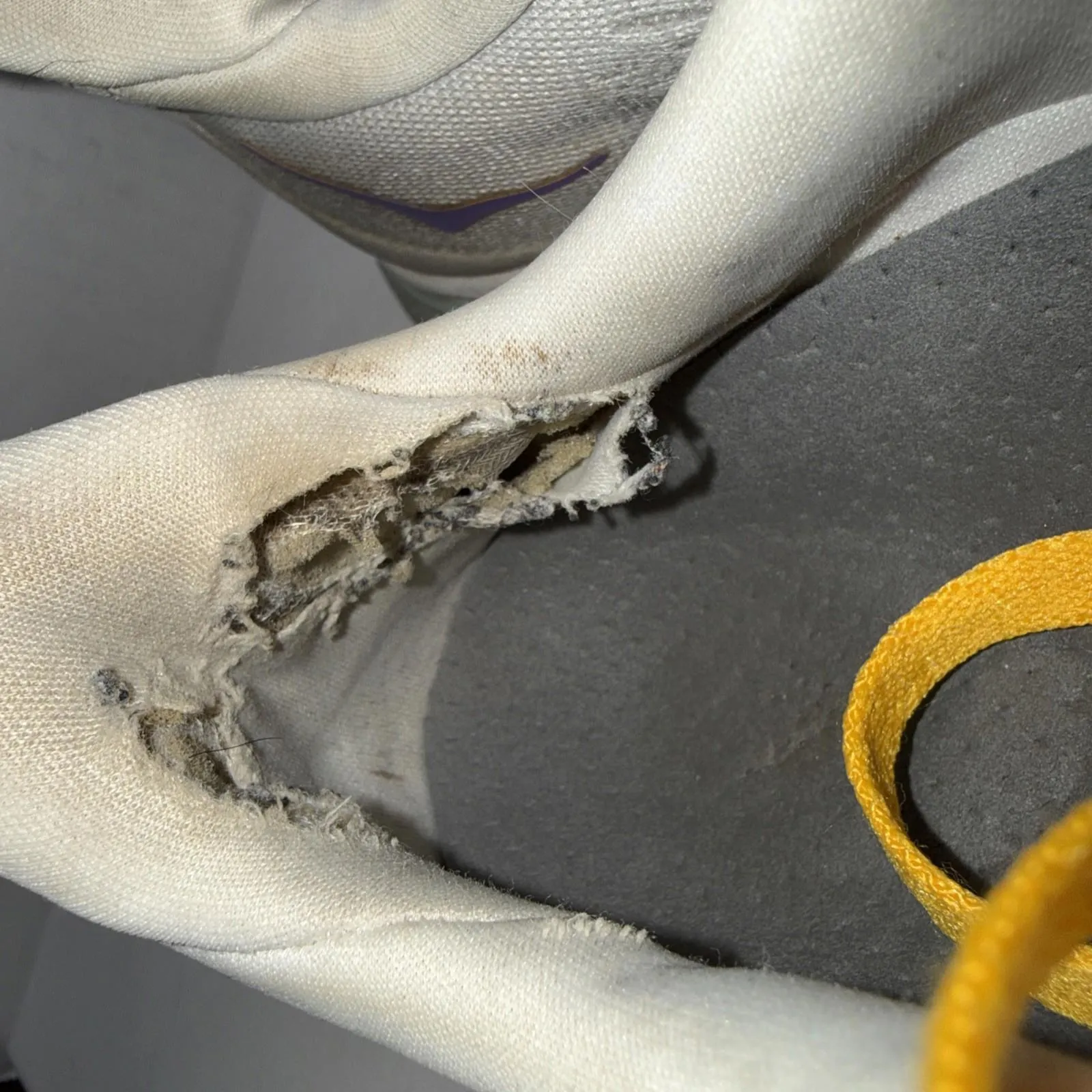 Hoka Clifton 8 Athletic Running Gym Training Shoes Women’s Sneakers Size 9B READ - Image 3