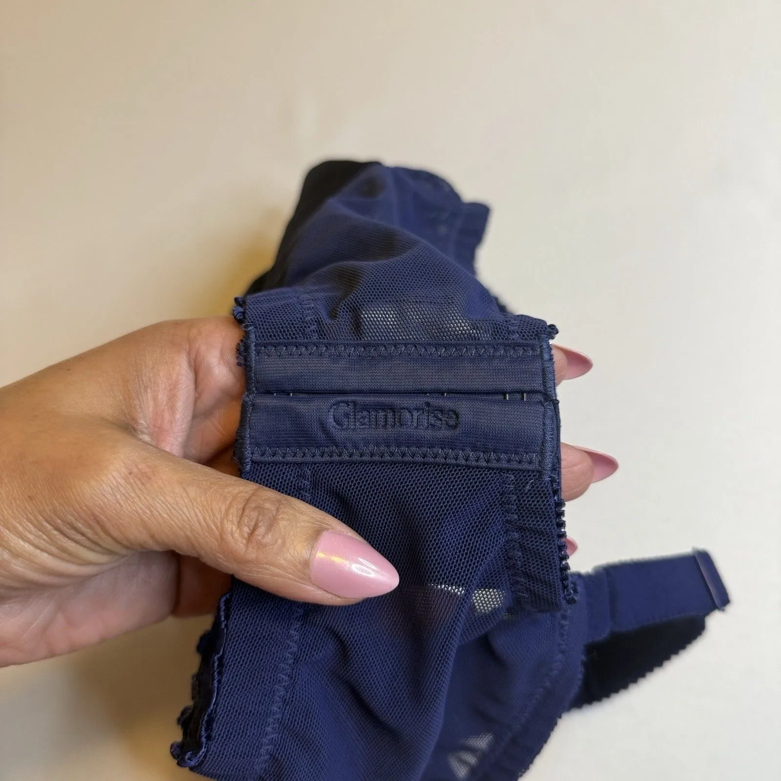 Glamorise Navy Magic Lift Support Wireless Back Bra Comfort Padded Straps 36J Size undefined - Image 4