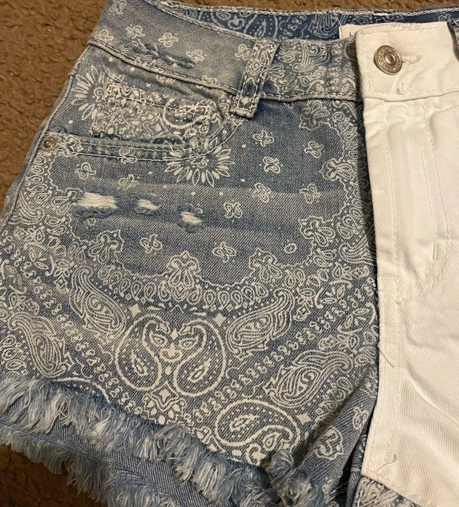 Happily Grey Jean Shorts - Image 4