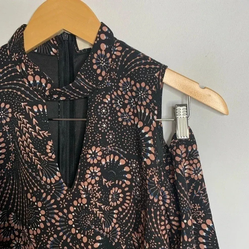 Everly Cold Shoulder Mock Neck Long Sleeve Dress Small - Image 2