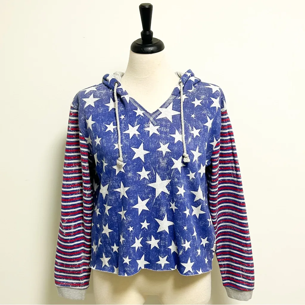 Roxy Red Gray Blue Stars Stripes V Neck Hooded Twinfinning Sweatshirt Medium NWT - Image 2