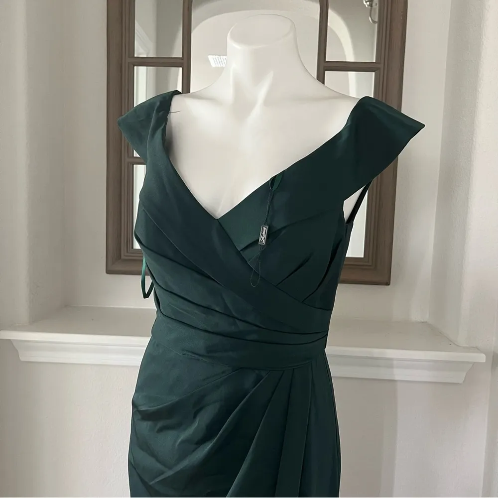 La Femme Emerald Green Formal Gown Off the Shoulder Dress Size 8, NEW $365.00 - Image 10