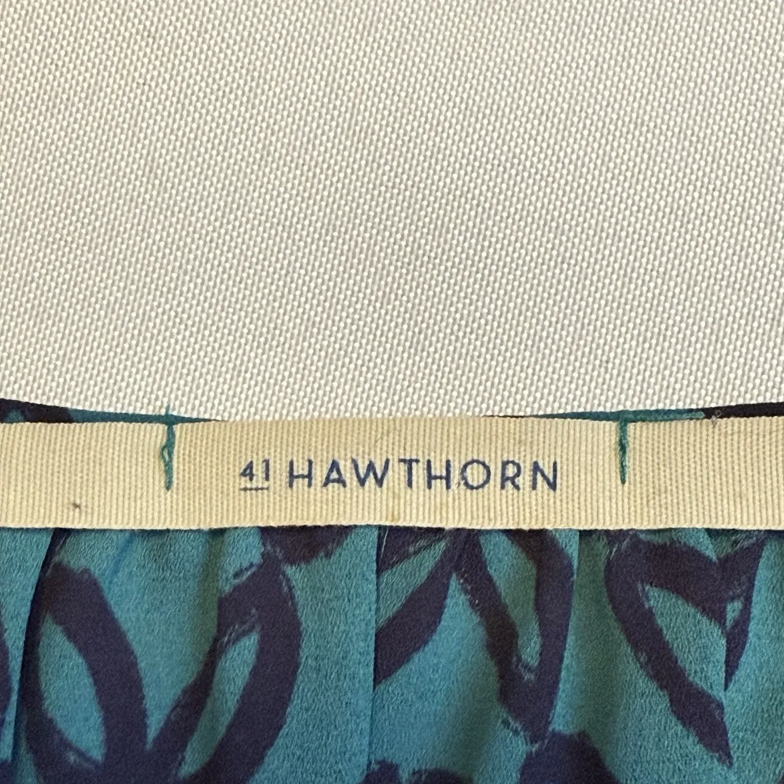 41 Hawthorn Womens M Renesme Wrap Dress 3/4 Sleeve Blue Green Geometric EUC #!‎ Size M - Image 8