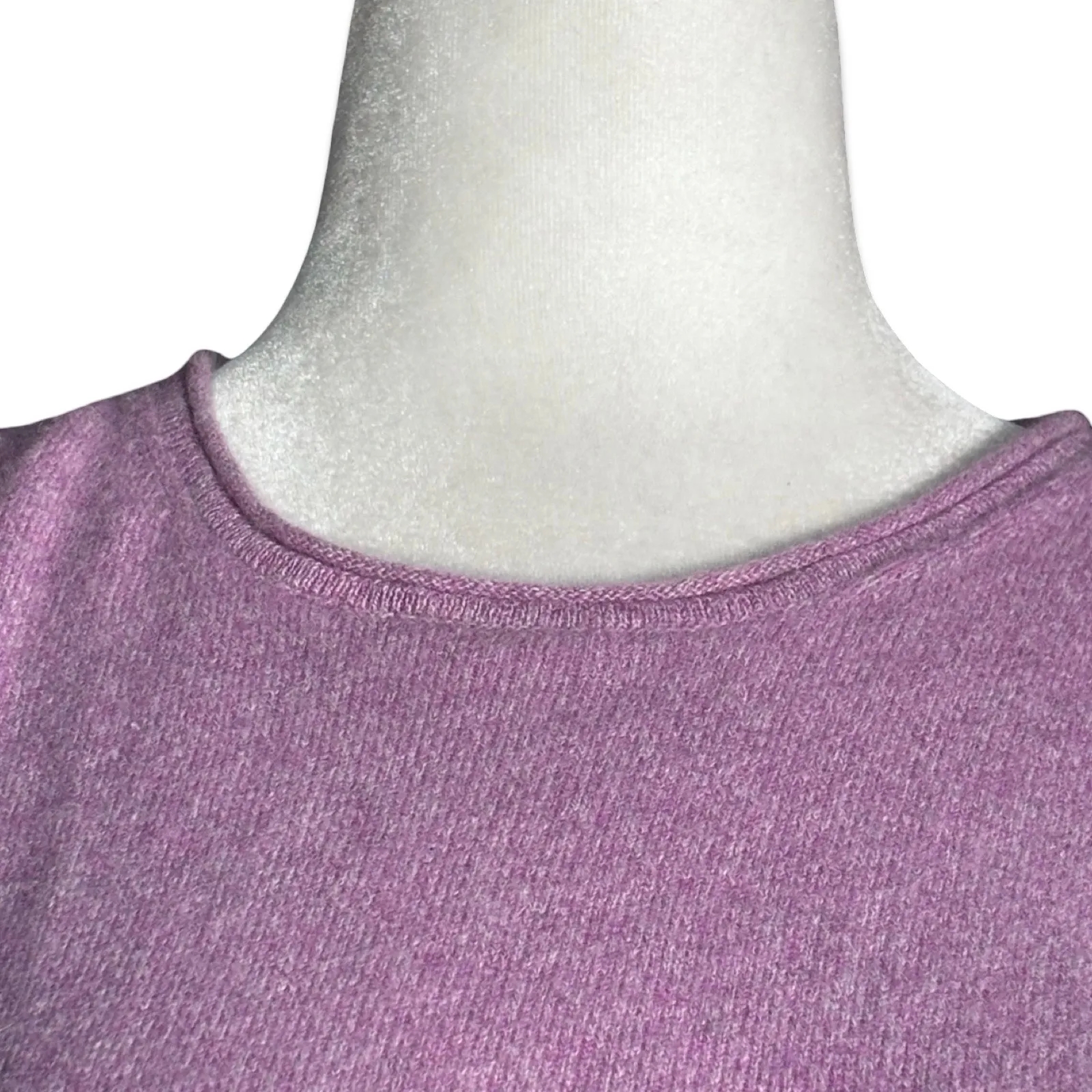 Saks Fifth Avenue Cashmere Roll Neck Sweater Pastel Lilac Small Luxury Knitwear - Image 4