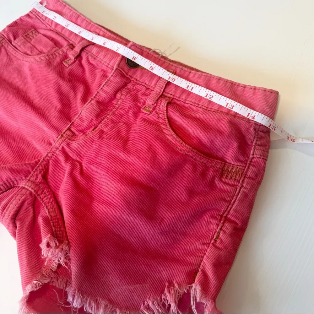 FREE PEOPLE CORDUROY RAW HEM HOT PINK SHORTS SIZE 27 - Image 4