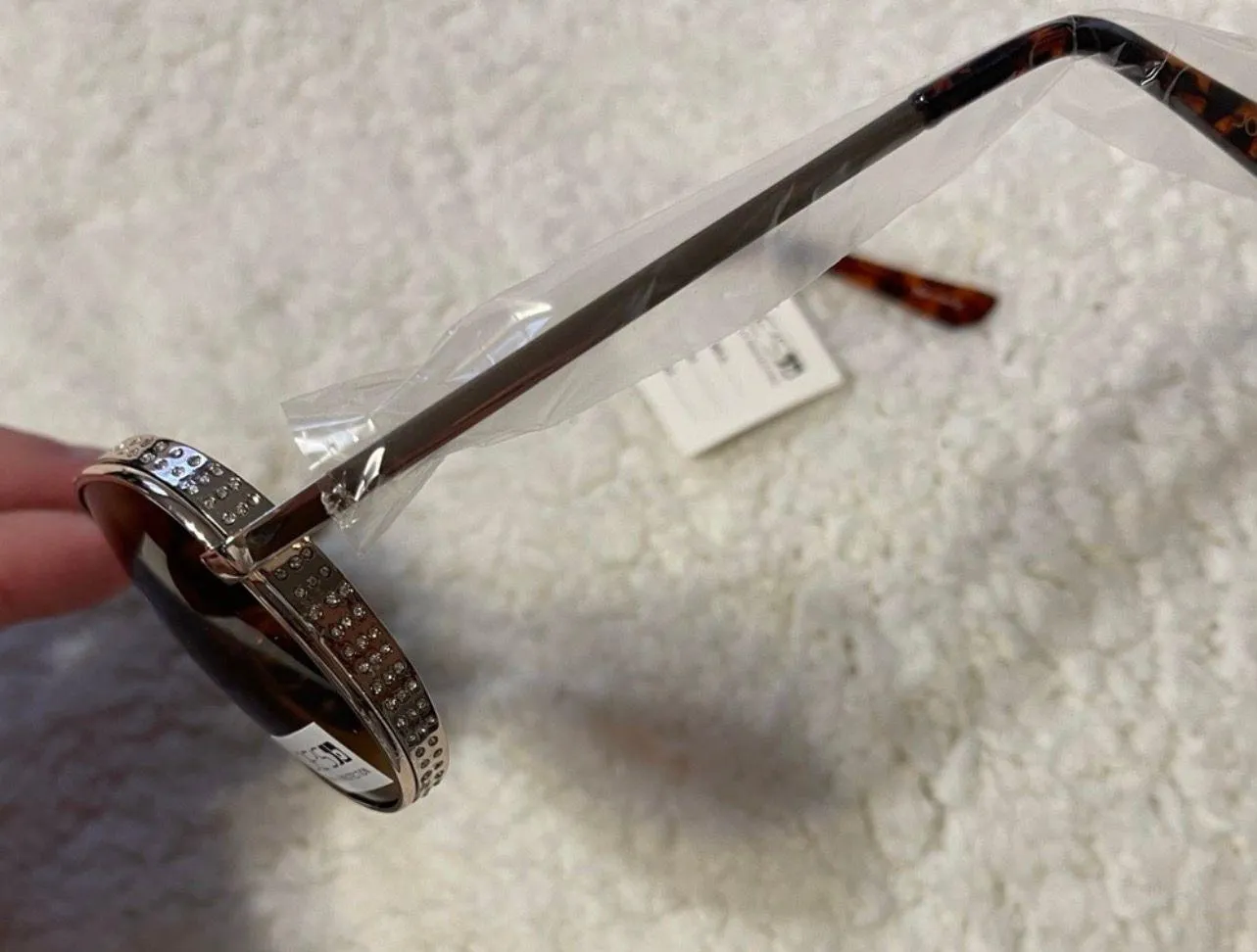 NWT  Gold Aviator Sunglasses - Image 5