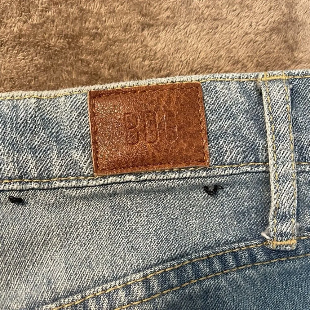 BDG Women's Slim Straight High Rise Sz 28 Button Fly Light Distressed Ra… - Image 4