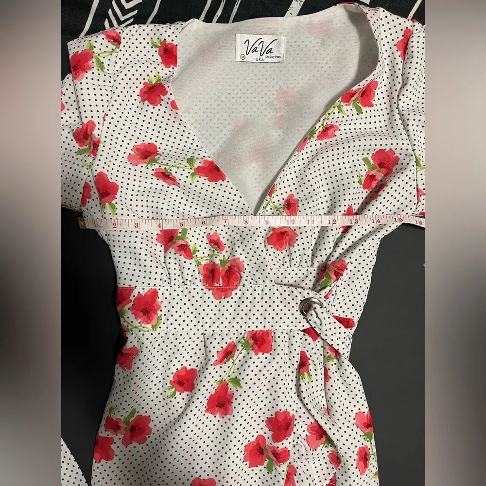 VAVA by Joy Han Floral Ruffle Wrap Women’s Midi Dress Sz M NWOT - Image 6