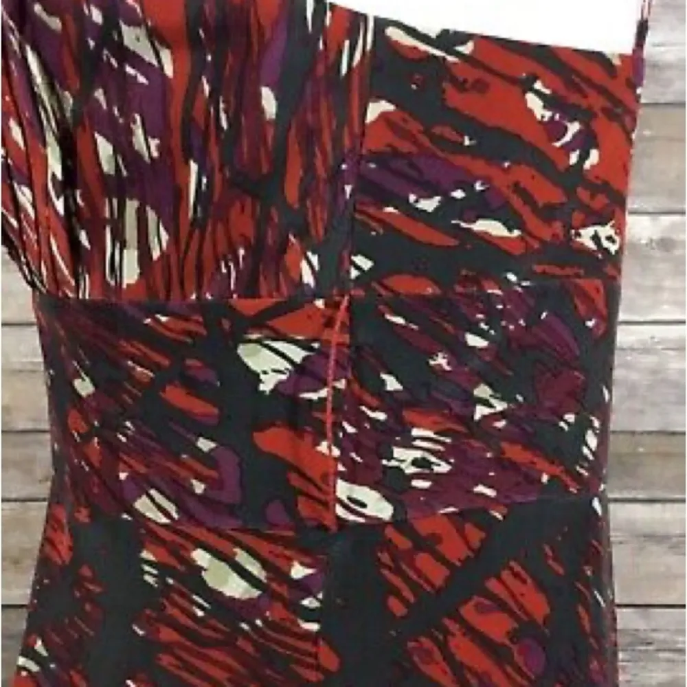 BCBG Maxazria Red Cocktail Dress - Image 8