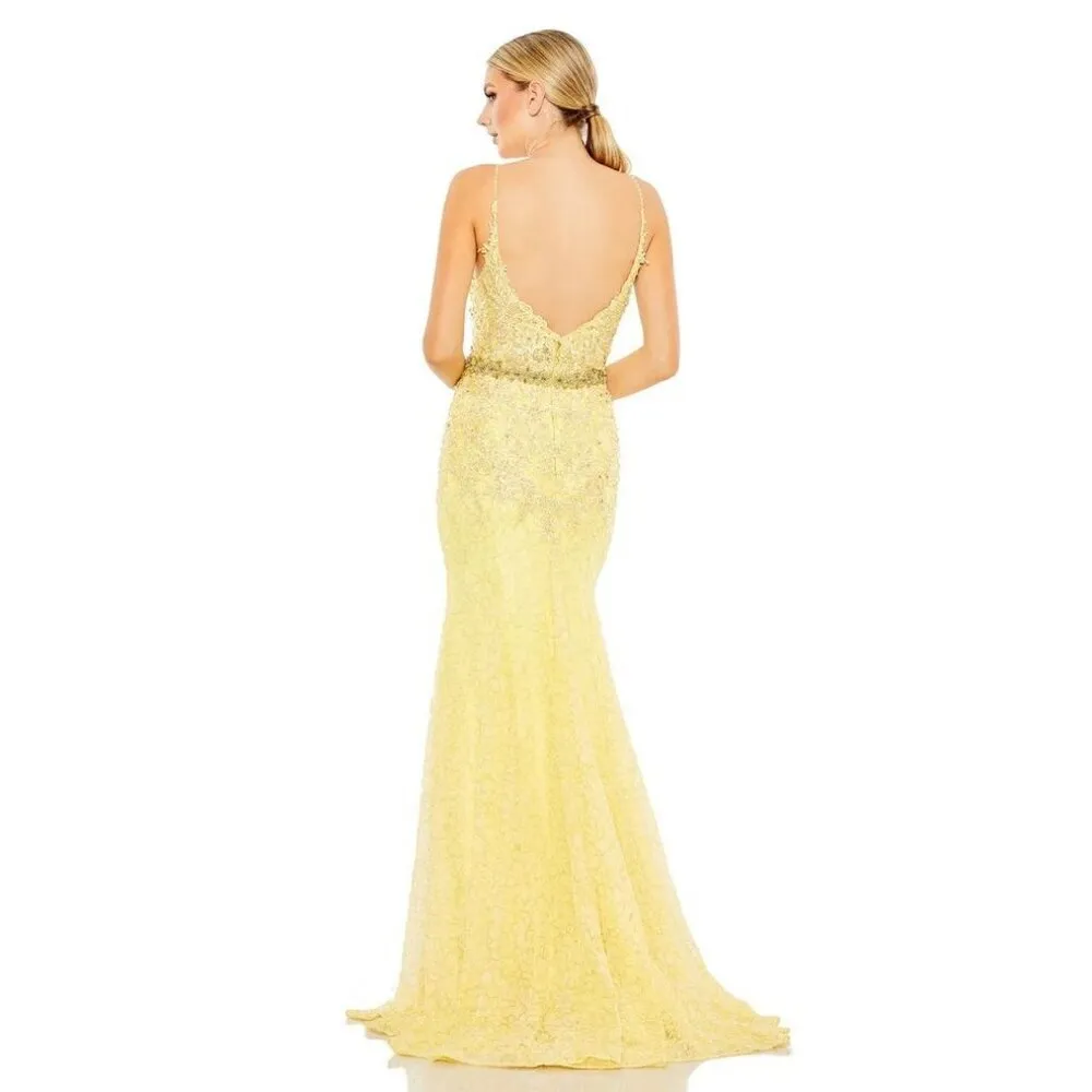 MAC DUGGAL Floral Appliqué Plunge Mermaid Gown in Lemon Size US 6 NWT - Image 2